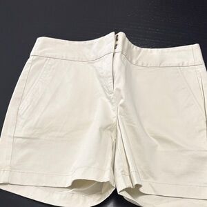 Women's size 2 Vineyard Vines